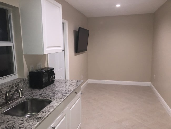 Photo - 7770 NW 189th St Unit Rear