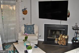 Photo - 240 S Reynolds St Unidad 101