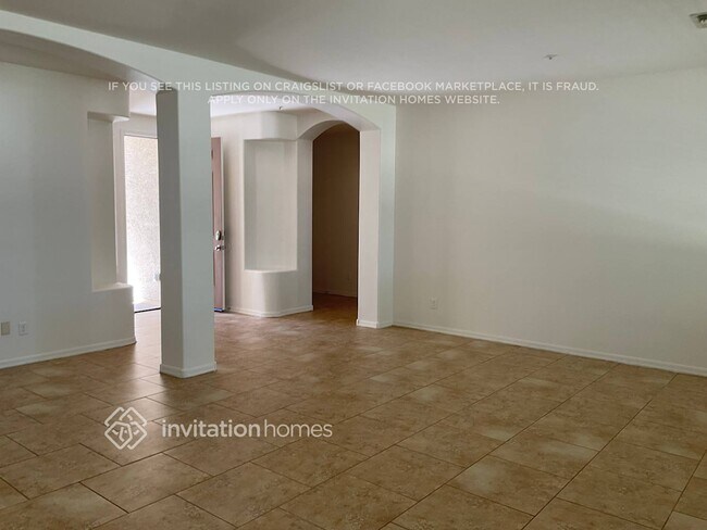 Photo - 13616 W Gelding Dr