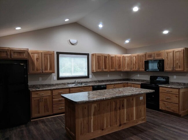 Photo - 11394 Emmons St Townhome