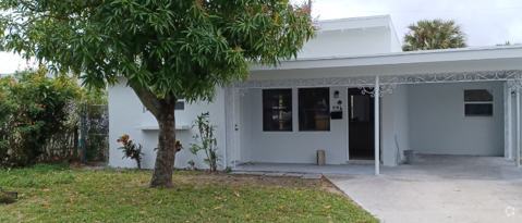 Building Photo - 618 58th St Rental