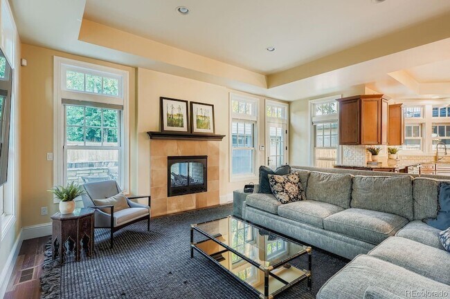 Photo - 2486 S Monroe St House