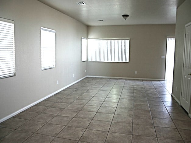 Photo - 9876 Vermillion Cliffs Ave