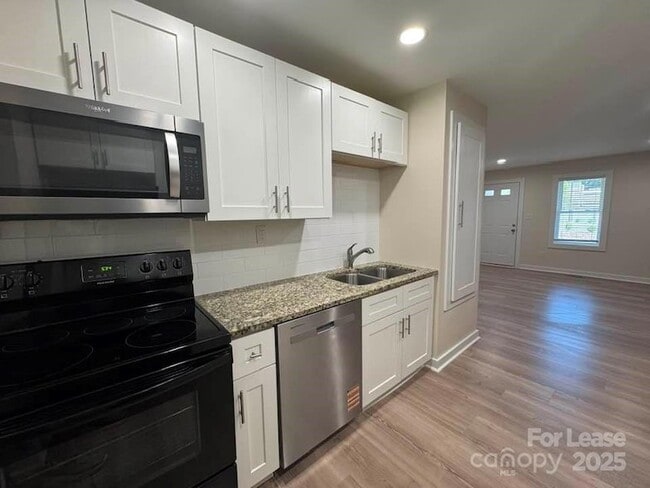 Photo - 19612 Oak St Unit 6