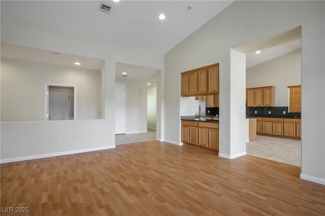 Photo - 8133 Chestnut Hollow Ave