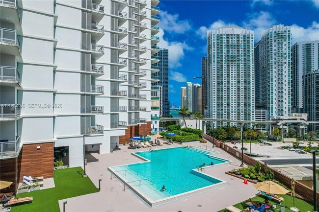 Photo - 350 S Miami Ave