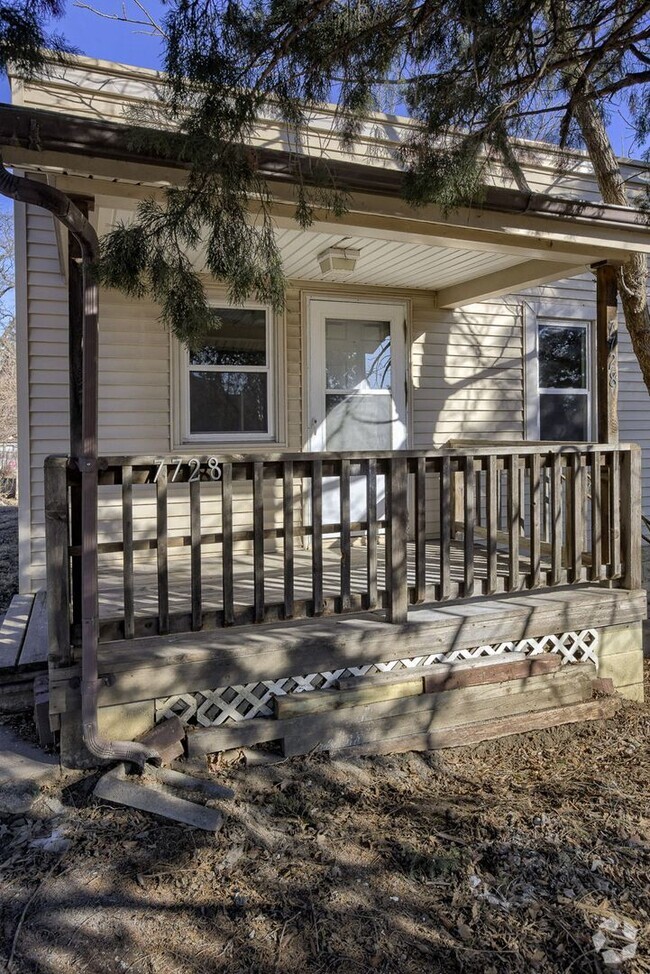 Building Photo - Ralston Rental Home Available