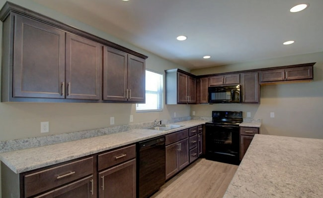 Photo - Large 3 bedroom duplex for rent in Battlefield, MO