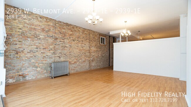 Photo - 2939 W Belmont Ave Unit 2939-1E