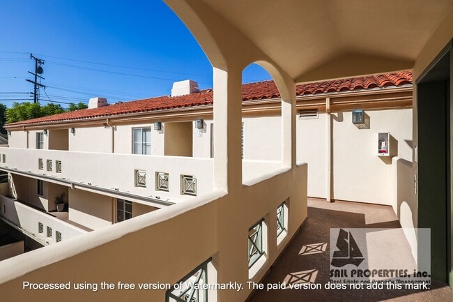 Photo - Stylish 3-Bedroom Condo in Gated Torrance ...