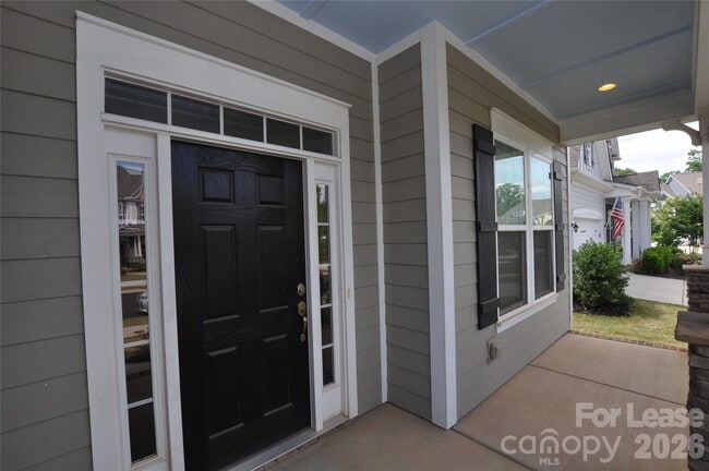 Photo - 1004 Sterling Dr
