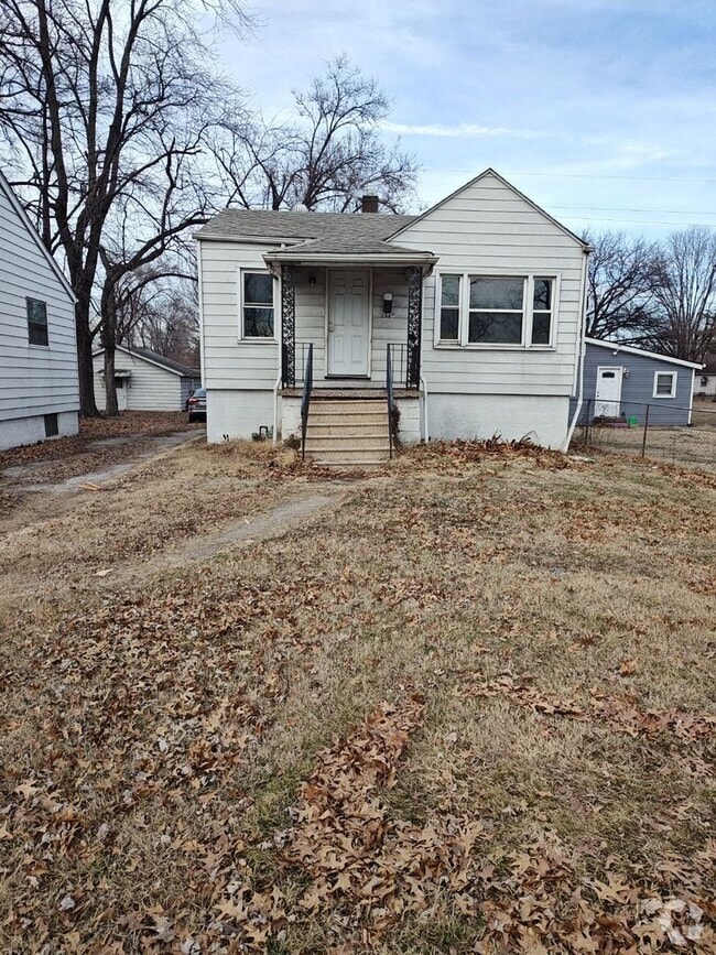 Building Photo - Cute 2BD/1BA Rental