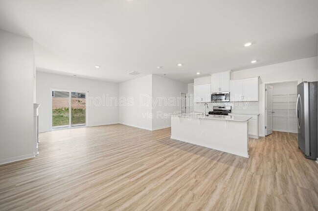 Photo - 12028 Zazu Wy