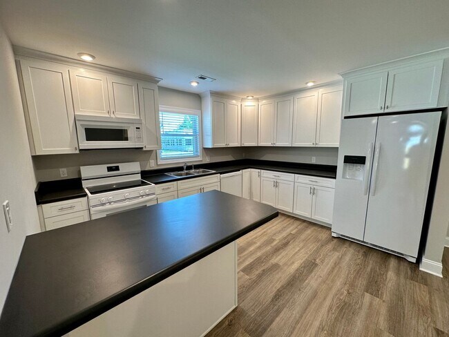 Photo - 68 W. First Ave-Duplex Unit B