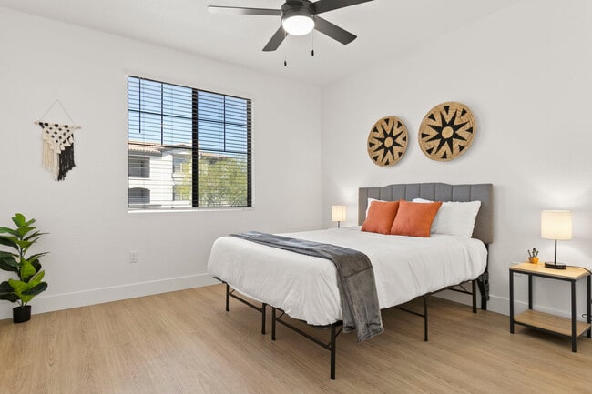 Photo - 9450 W Cabela Dr Unidad ID1014625P