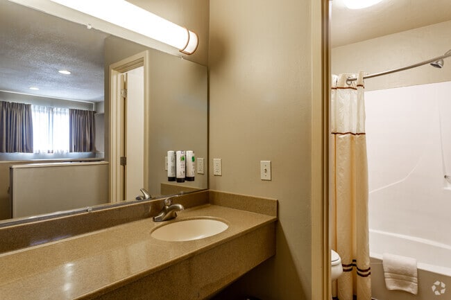Loft bathroom - Main Street Residences