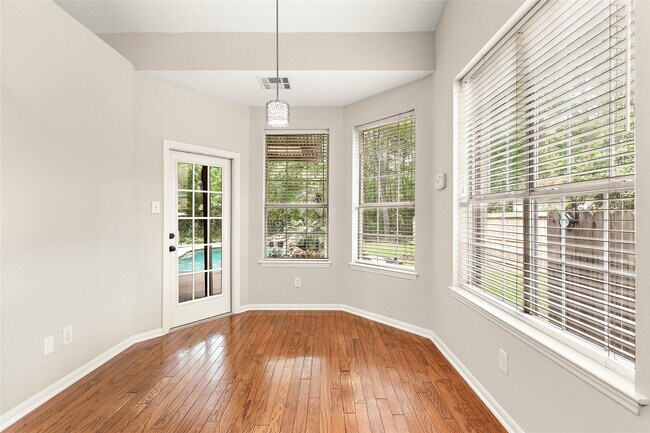 Photo - 71 E Sterling Pond Cir