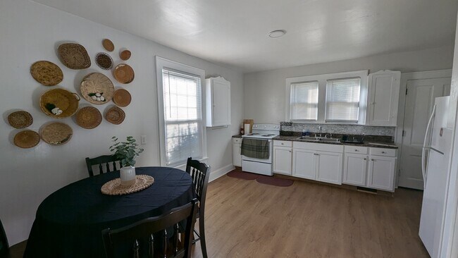 cocina - 401 E Chilhowie Ave Unidad 2