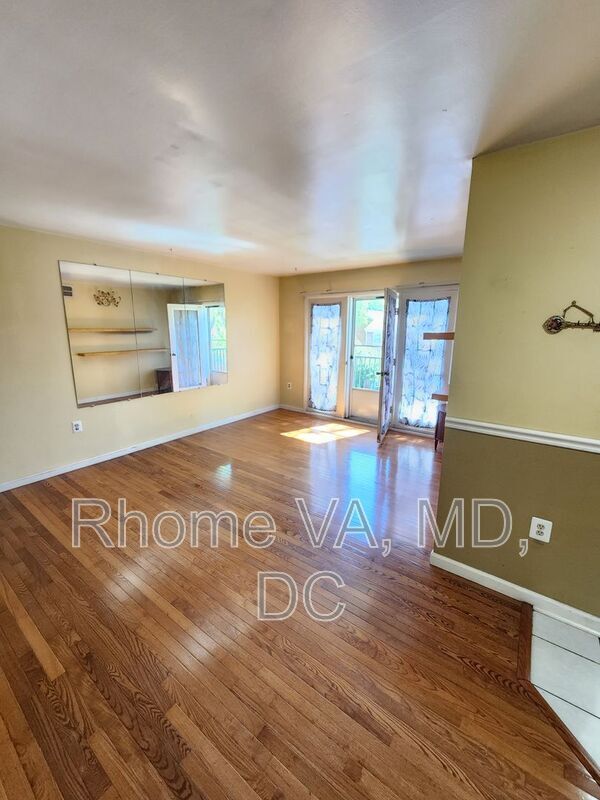 9473 Fairfax Blvd Unit 301