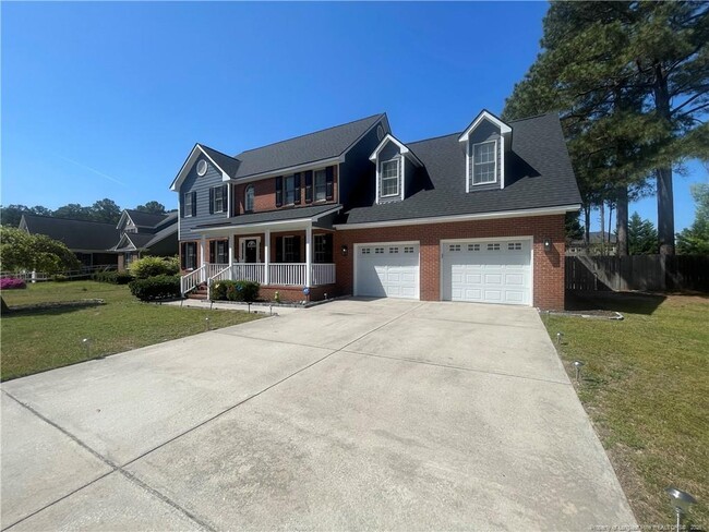 6113 Castlebrooke Ln