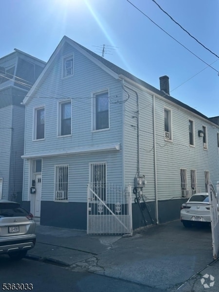 Building Photo - 113 Second St Rental