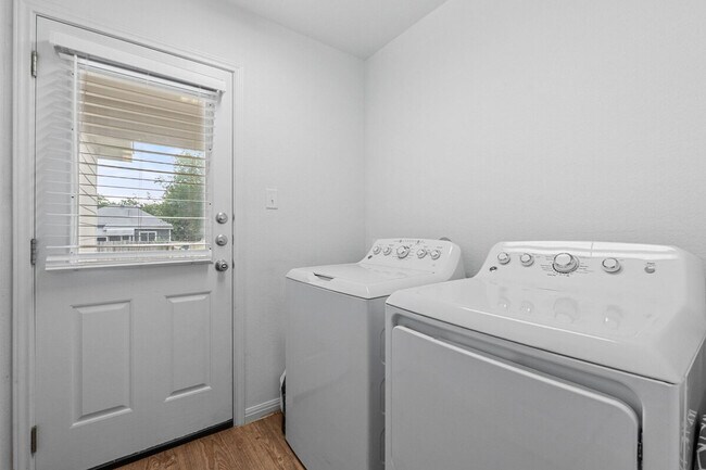 404 Sloan St Unit SI ID1492690P