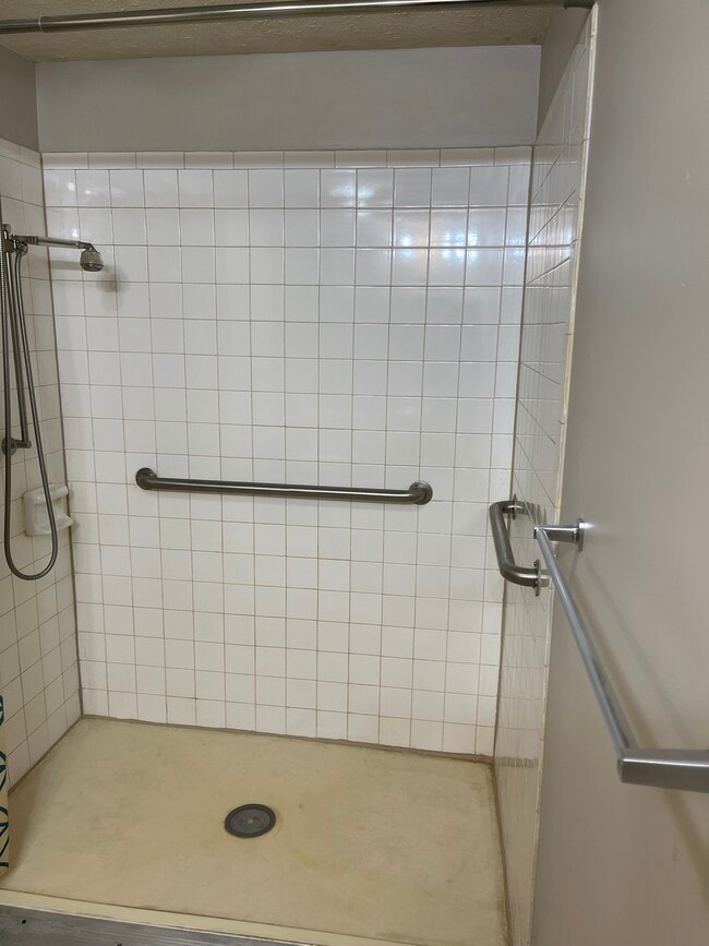 Photo - 5421 N 37th St