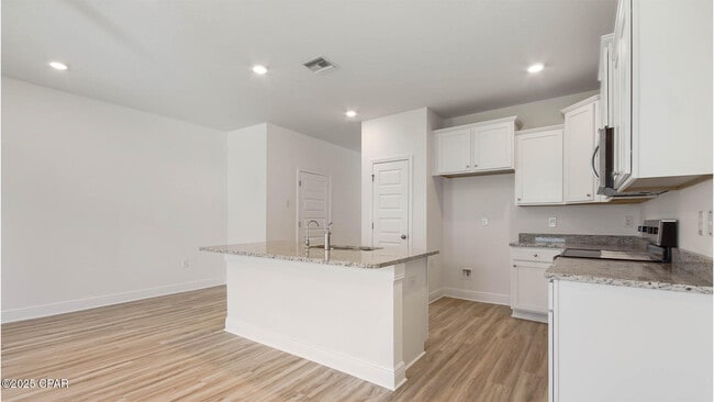 Photo - 459 Melrose Wy