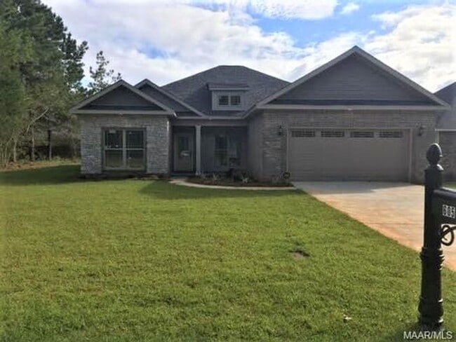 Building Photo - 605 Valley Stream Dr