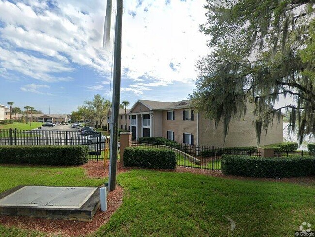 Building Photo - 145 S Pearl Lake Causeway Rental