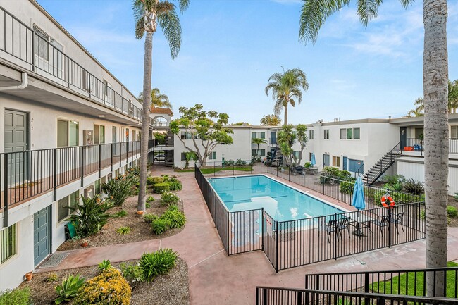 Shorehaven Townhomes