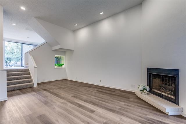 Photo - 5990 Lindenshire Ln Unit 116