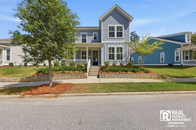 Building Photo - 236 Oak View Way