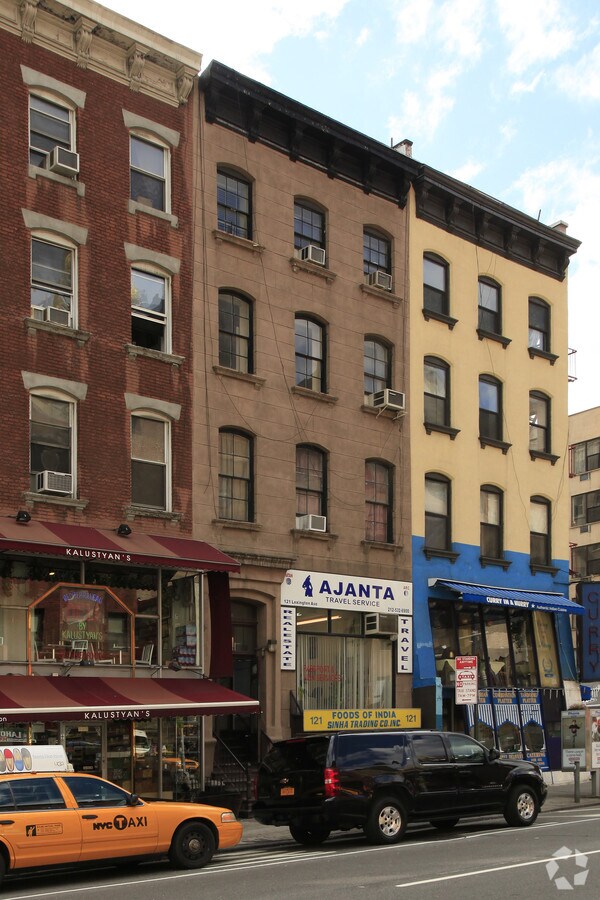 Photo - 121 Lexington Ave