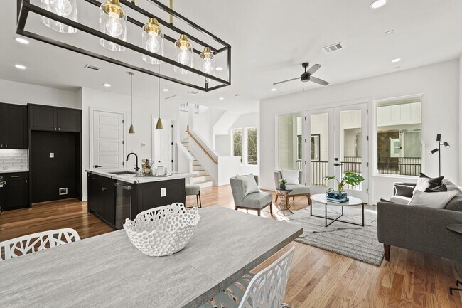 Photo - 9426 Campbell Rd