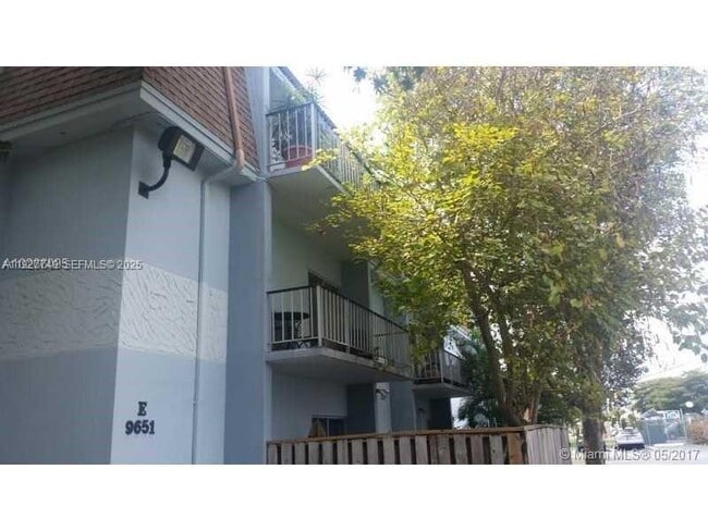 Photo - 9651 SW 77th Ave Unit 304E