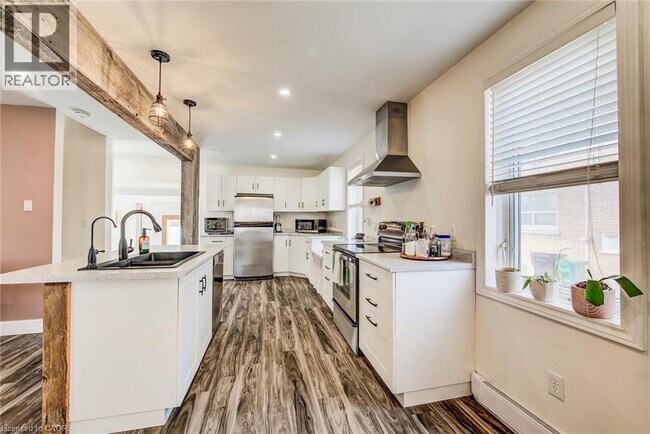 Photo - 107 Ellis Ave