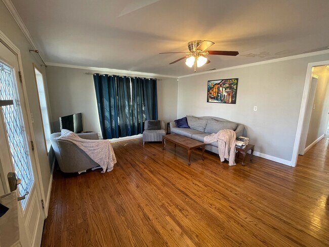 Photo - 2317 28th St