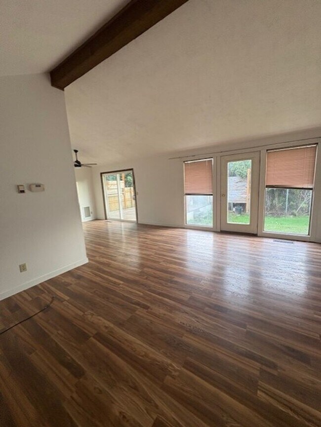 Photo - 3 bedroom/2 bath home