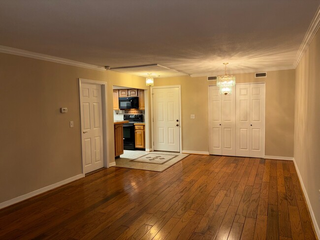 Photo - 14 Shadowbrook Ln Unidad 6