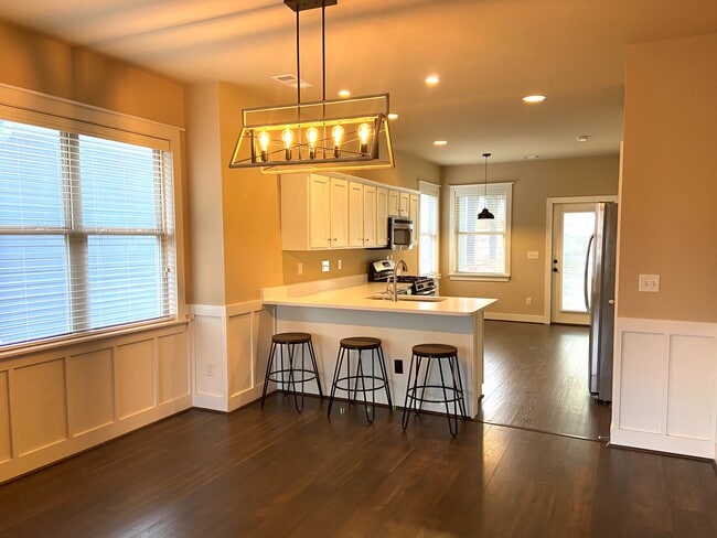 Photo - 1036 Crawford Ct