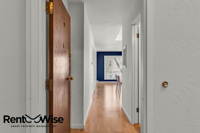 Photo - 11 Argent Alley Unidad 2