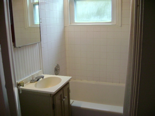 Bath W/ tub and shower
