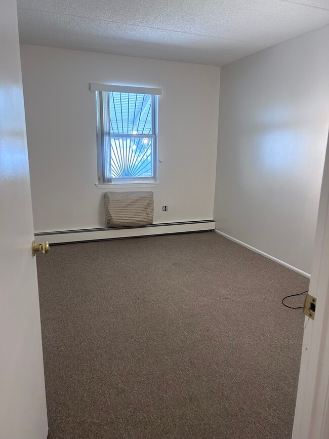 Photo - 57 Menahan St Unit Floor 1