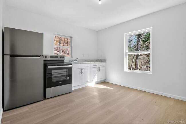 Photo - 2016 Old Rte 17 Unit 2