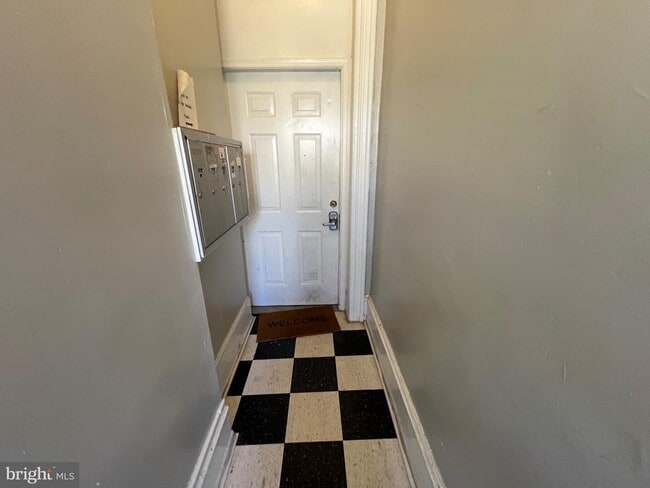 Photo - 521 S 41st St