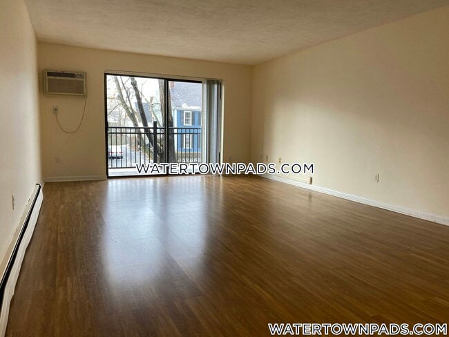 Photo - 245 Main St Apartamento Unidad 17