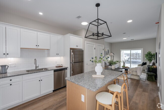 1BR, 1BA - 750SF - Kitchen/Dining Room