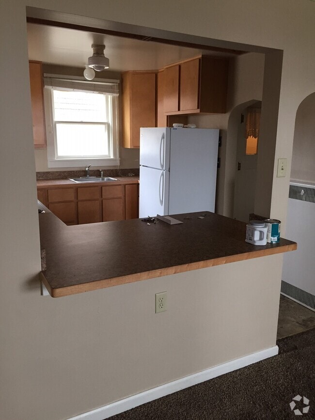 Building Photo - 1035 12th Ave Rental