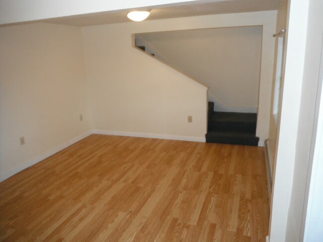livingroom - 12 N River St Unit 12C North River Street